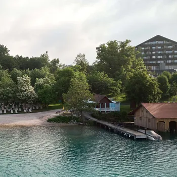 Lakeside Bistro Private beach Hotel Karnerhof